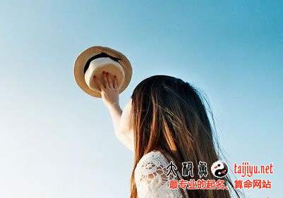 雙子座男生女生喜歡一個(gè)人的表現(xiàn)