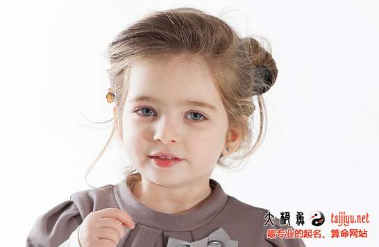 2018屬狗寶寶最好聽的女孩名字大全