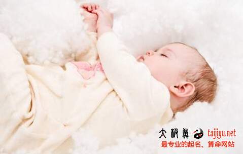 新版的豬寶寶取名大全