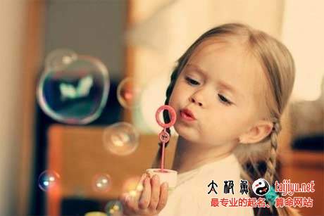 400個適合豬年女寶寶的吉祥名字大全
