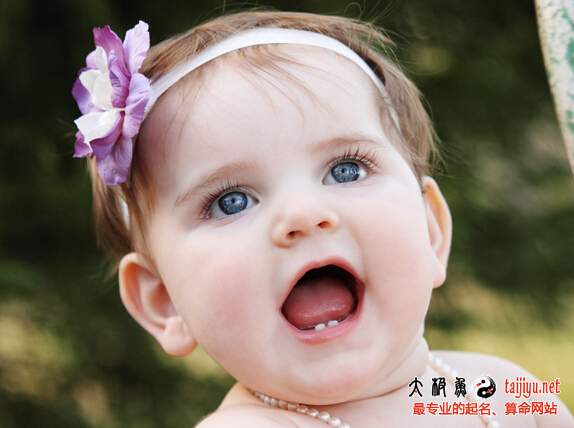 夢見掉牙齒