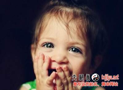 馬年寶寶起名宜用字是什么?